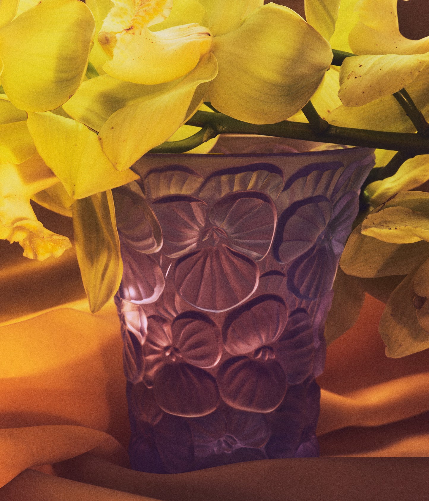 Mouth blown purple Murano vase with sculptural flowers.