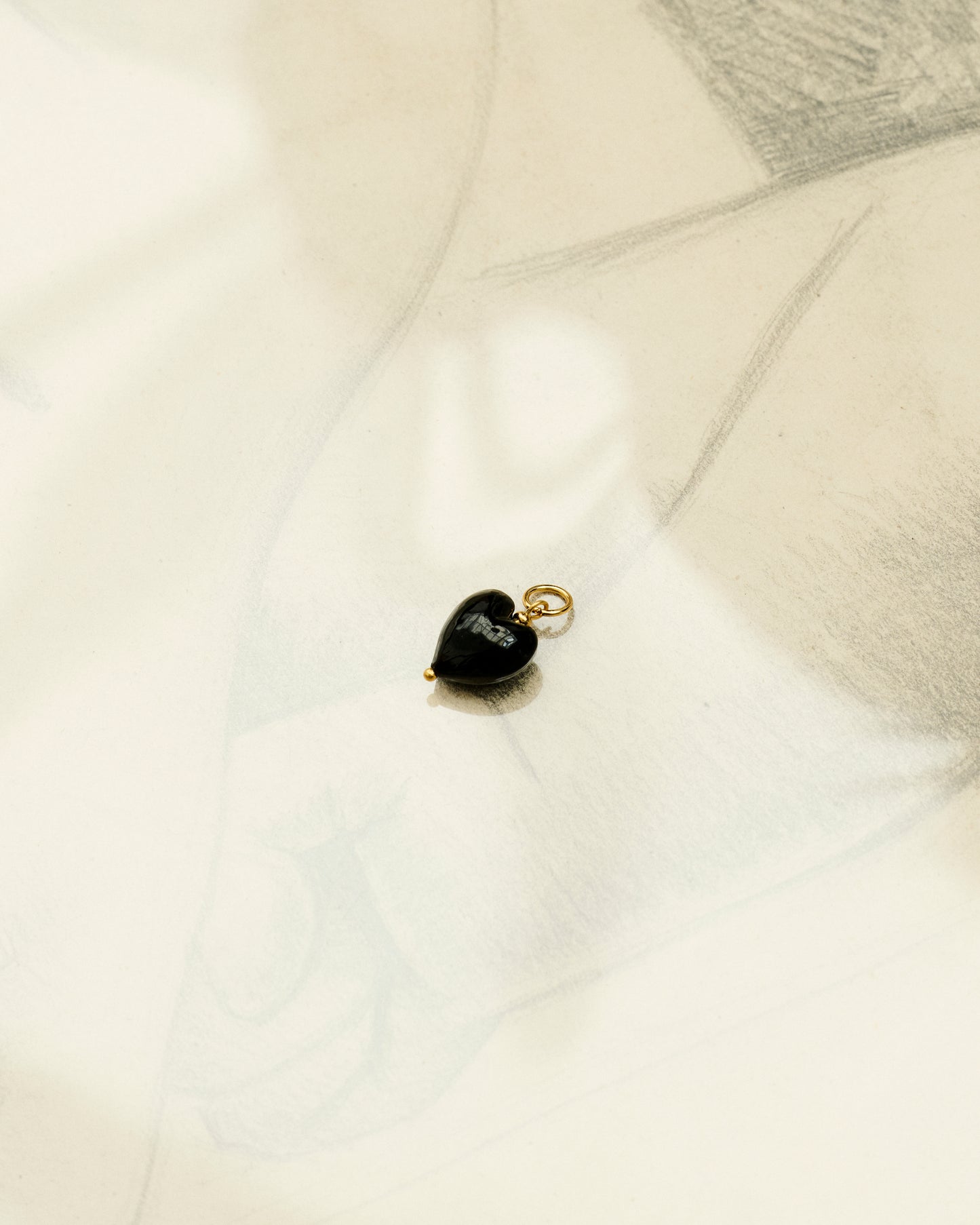 Uma Pendant
