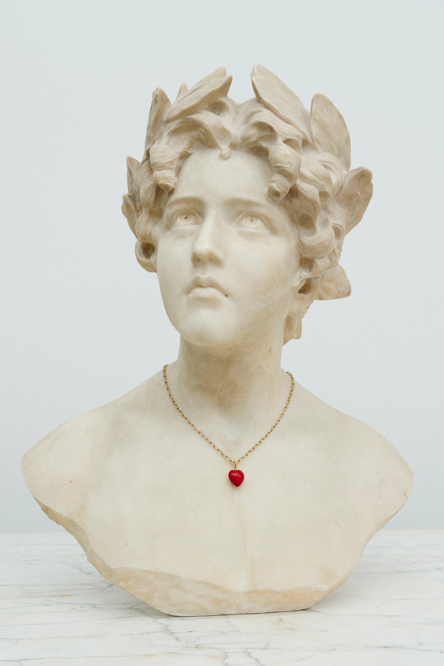 Uma Pendant