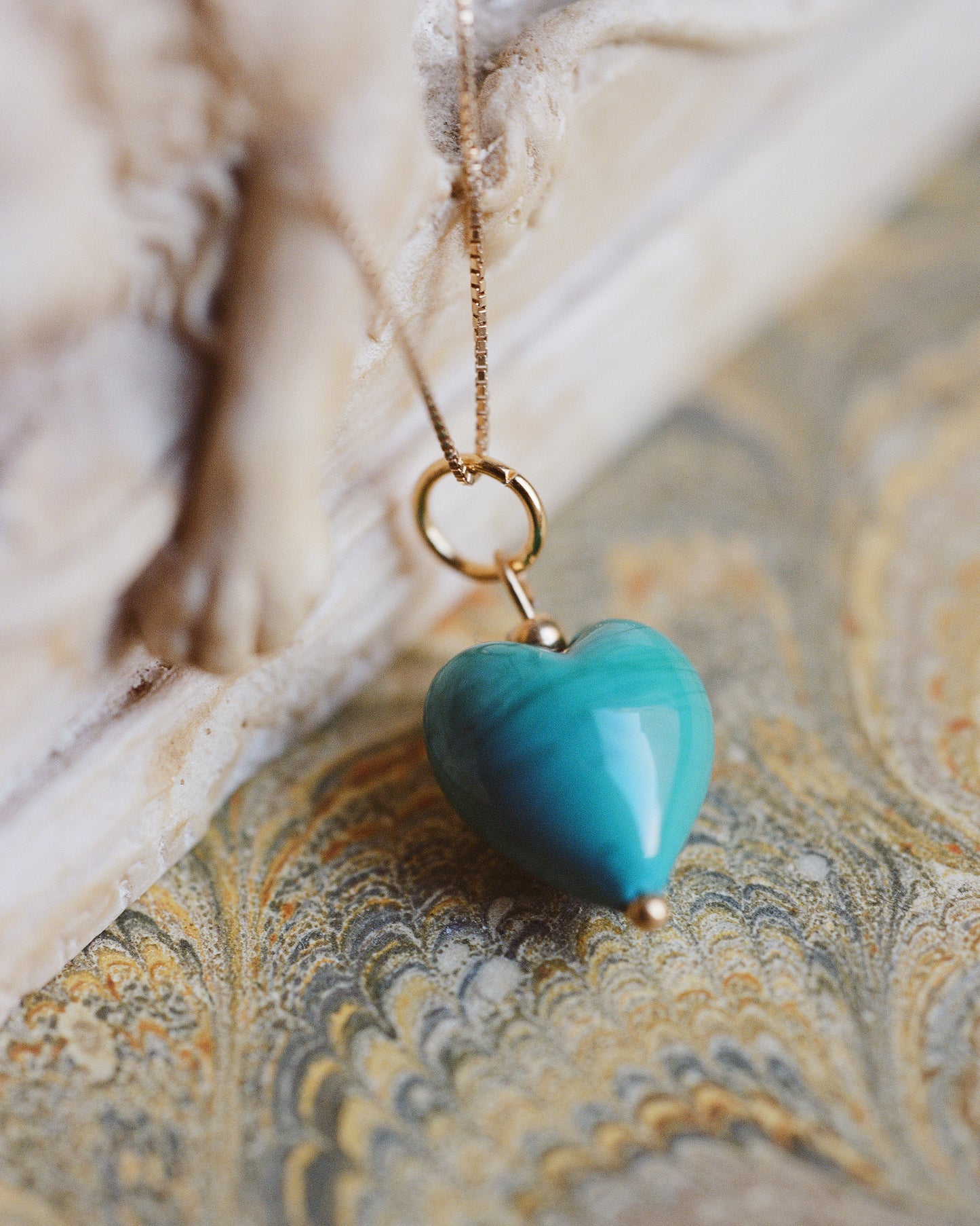 Akua Objects Glassware. Mouth blown and handmade Venetian Glassware. Made in Murano. Every glass heart is handmade and available in the colours red and blue. The Uma pendant is named after Josefine's first born daughter. When Annika was the same age as Uma, she travelled to Venice with her parents, and it was in the city of love her passion for glass was born.