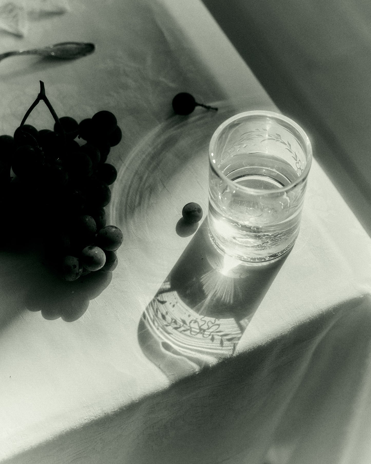 Akua Objects Glassware. Mouth blown and handmade Bohemian Glassware. Made in Bohemia. Add poetry to your table with Barbro water glasses. These contemporary interpreted glasses have been mouth blown with patterns added afterwards, patiently engraved by a master’s hand.