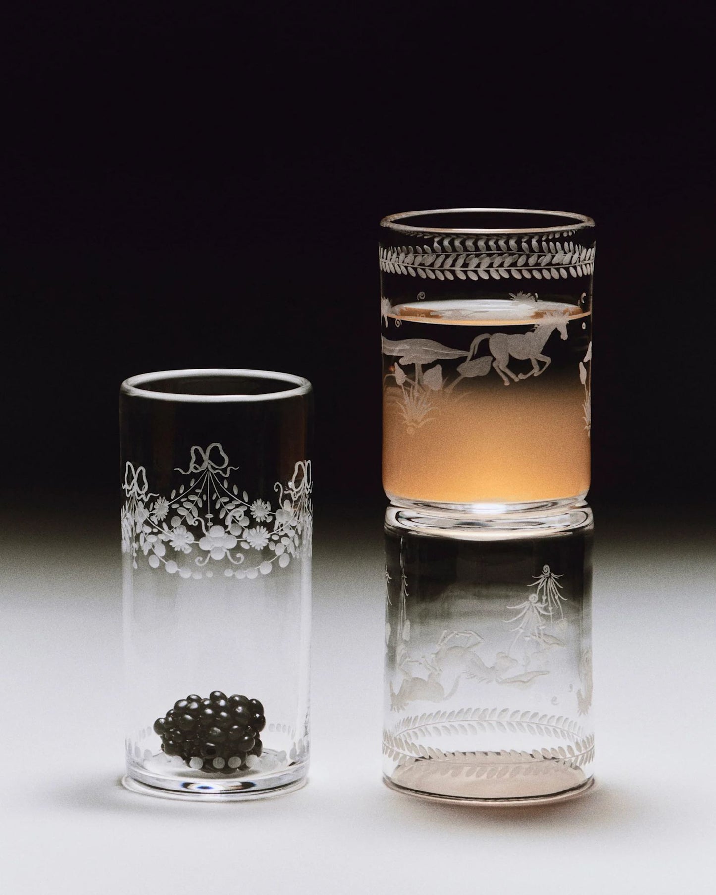 Barbro Wine Glass - Set of four