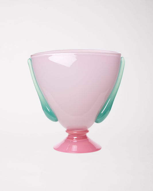 Karl Vase